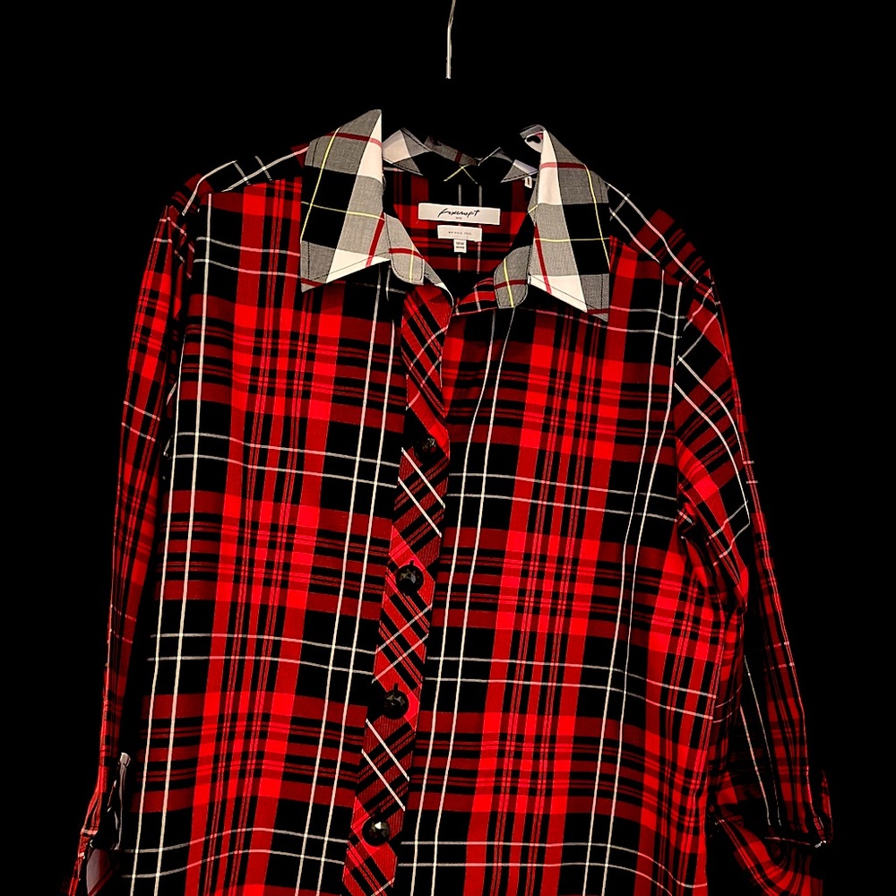 FOXCROFT PLUS 18W WRINKLE FREE SHAPED FIT 3/4 SLEEVE BLOUSE, EXCELLENT COND.